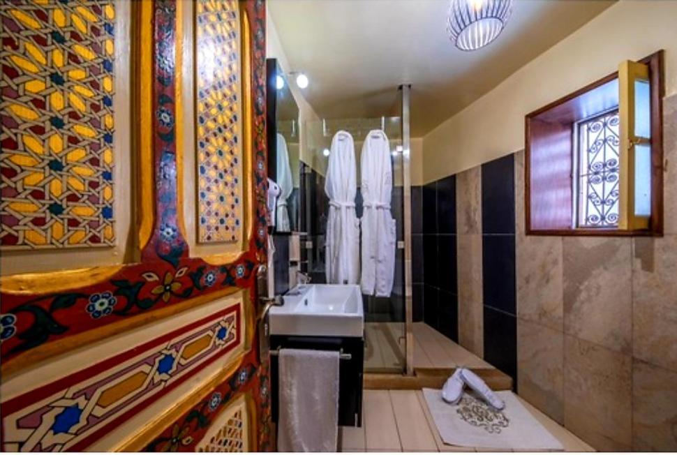 Riad Fes Nass Zmane Екстер'єр фото